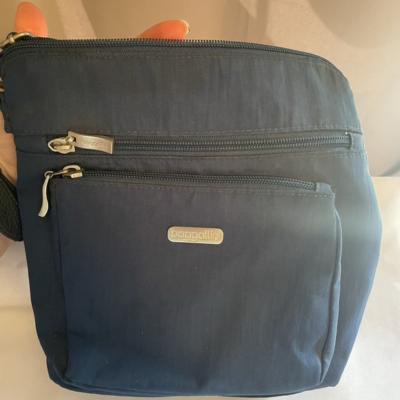 BAGGALLINI Nylon Navy Blue Around Town Crossbody Bag RFID BLOCKING Purse - Picture 1 of 12